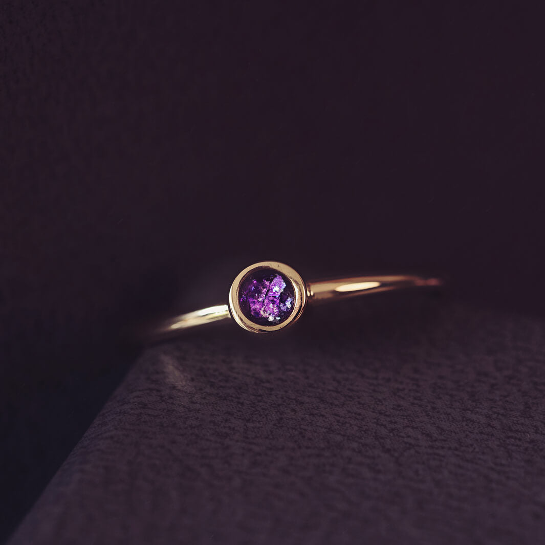 Women's Gold Cremation Ashes Bezel Ring