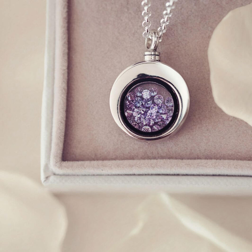 Pandora deals urn necklace