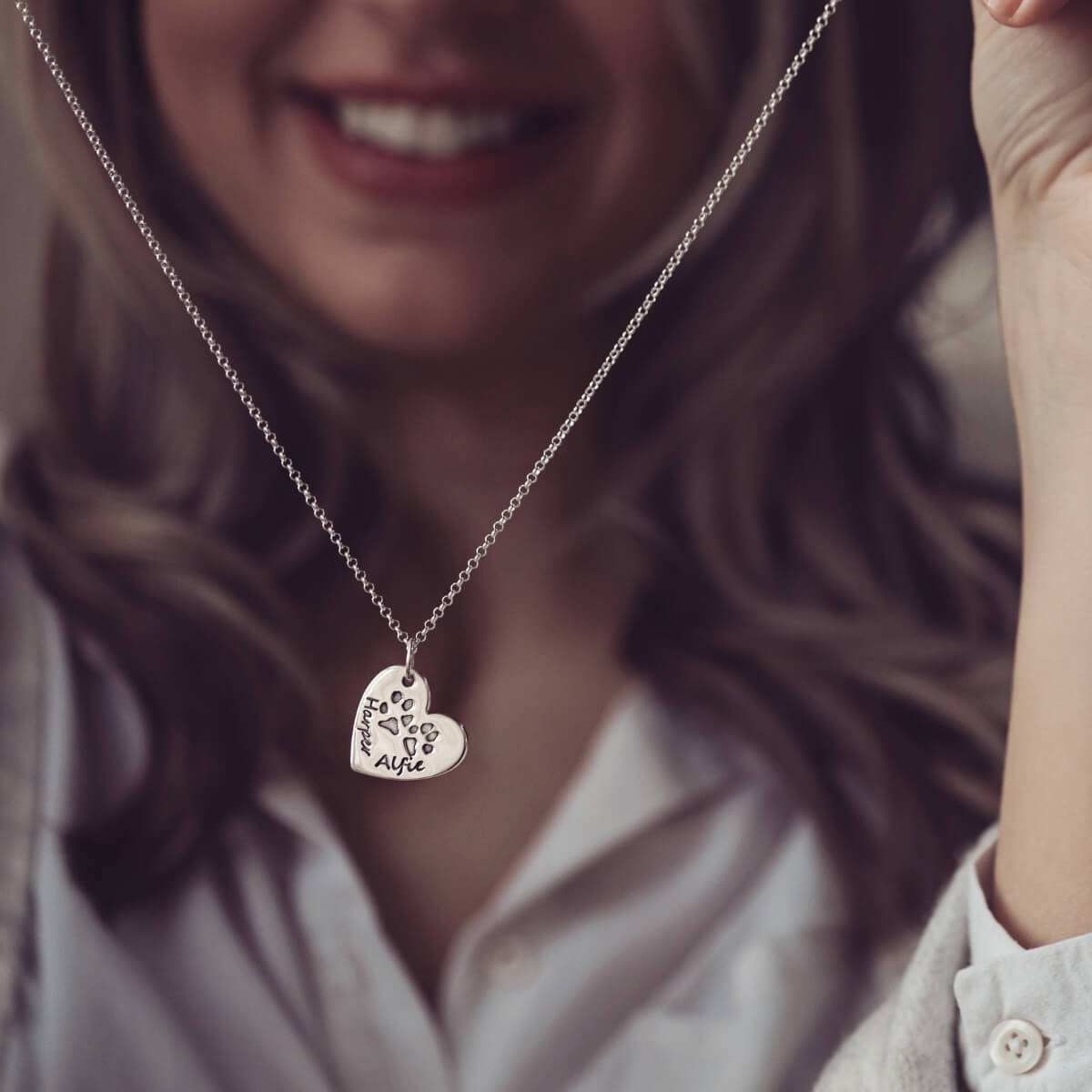 pets pawprint heart necklace